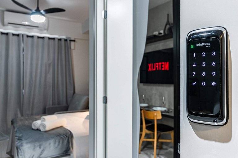 Studio TOP + AC, Vaga, Piscina, Rooftop e Metrô