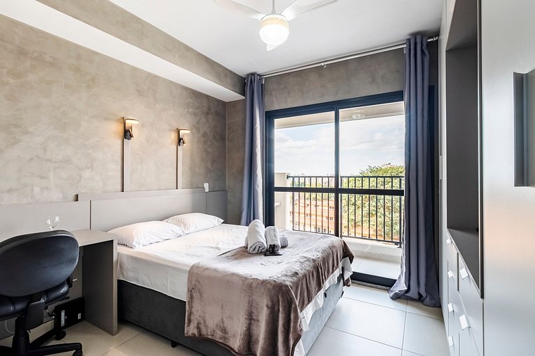 Studio Próx. 25 de Março + Piscina e Rooftop