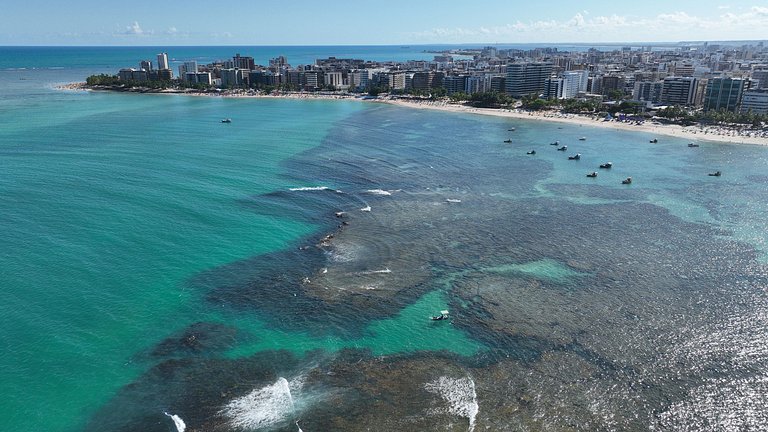 Conforto Beira Mar Pajuçara – Perto das Piscinas