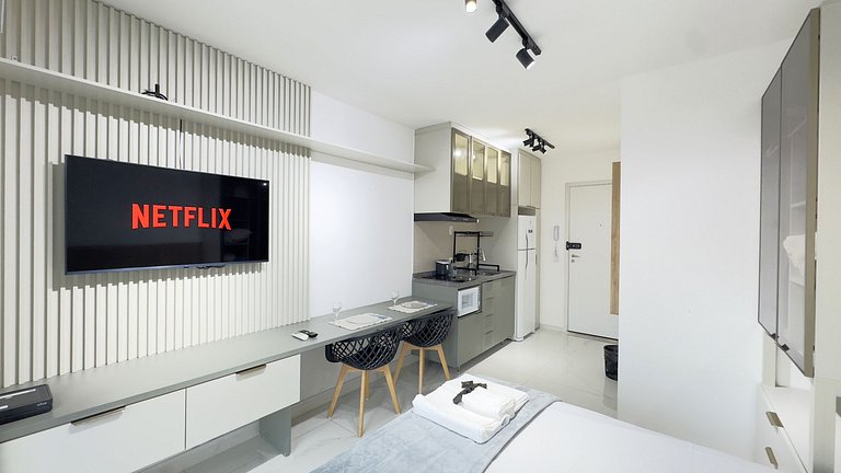 Studio Exclusivo + AC + Piscina + Metrô