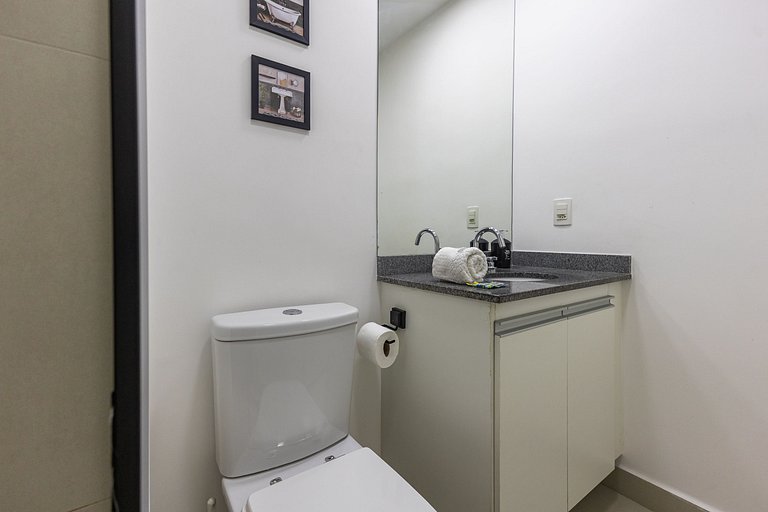 Studio amplo com 2 camas de casal – 20m do Metrô